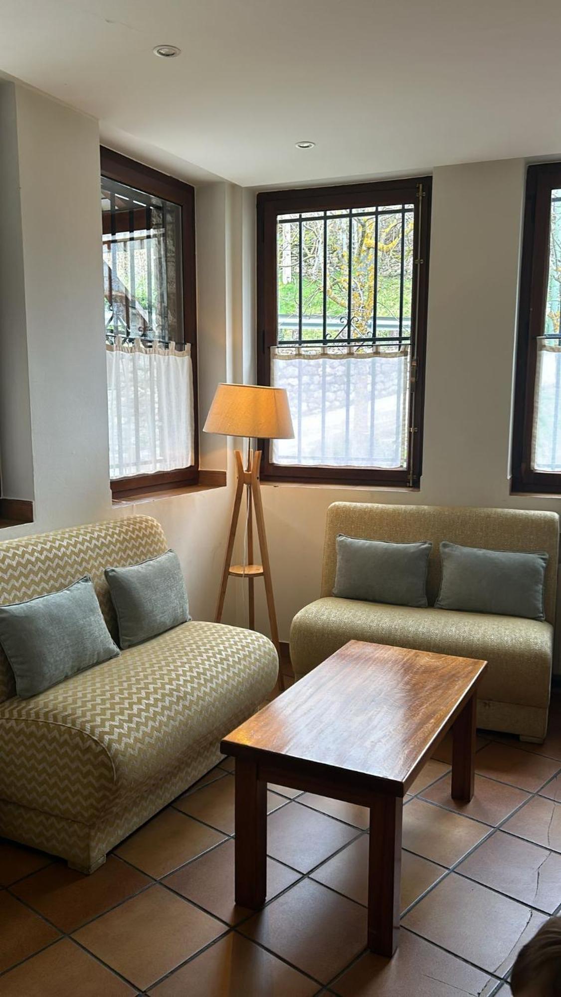 Hostal Remona เอสปินามา ภายนอก รูปภาพ