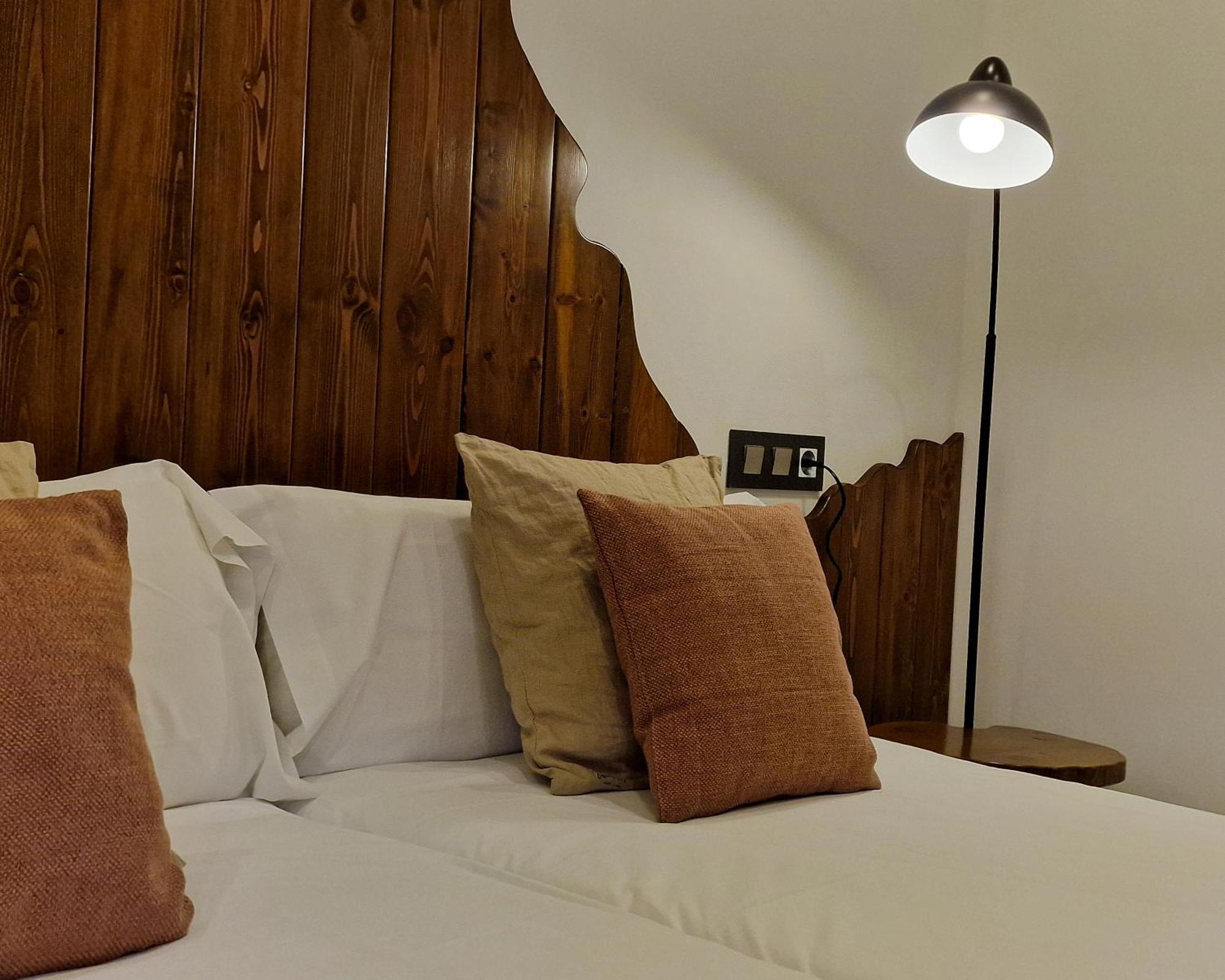 Hostal Remona เอสปินามา ภายนอก รูปภาพ