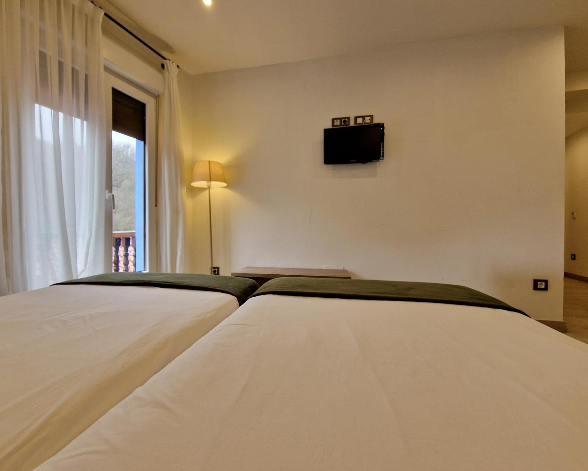 Hostal Remona เอสปินามา ภายนอก รูปภาพ