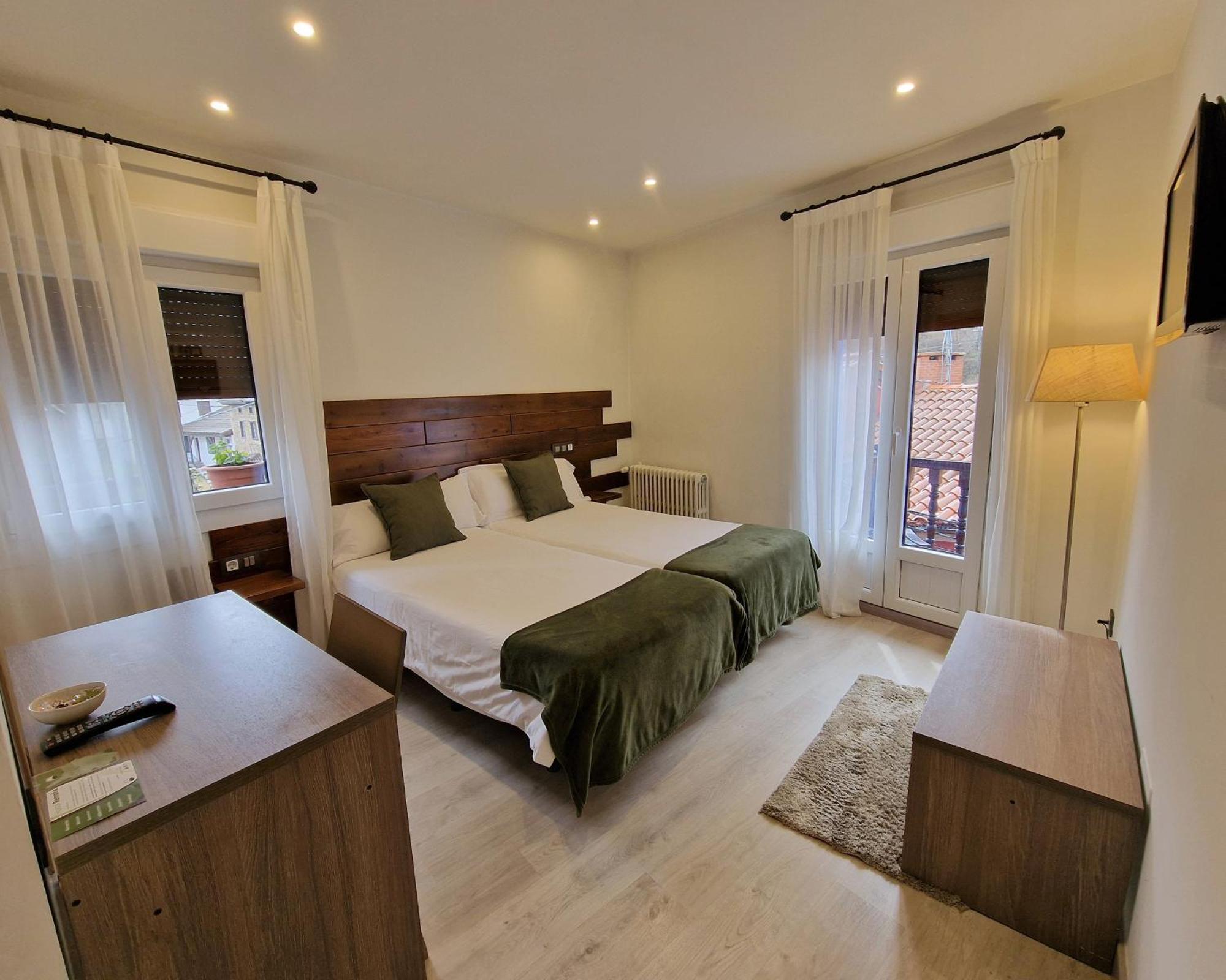 Hostal Remona เอสปินามา ภายนอก รูปภาพ