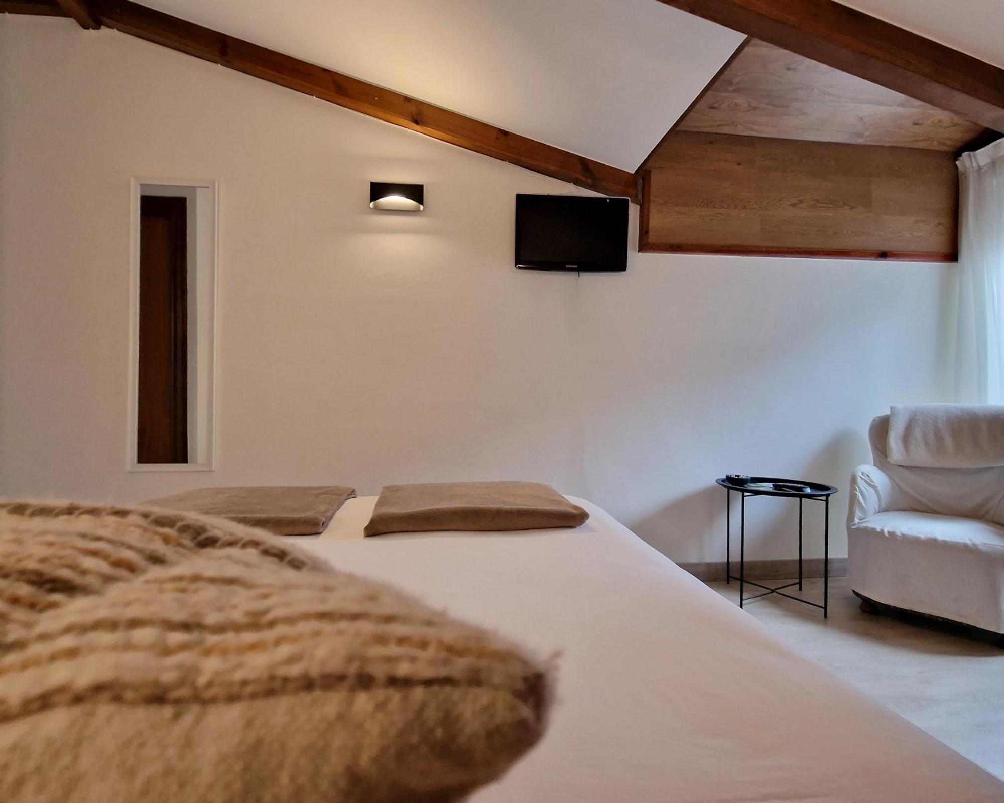 Hostal Remona เอสปินามา ภายนอก รูปภาพ